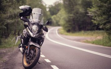 Ile kosztuje Suzuki hybryda?