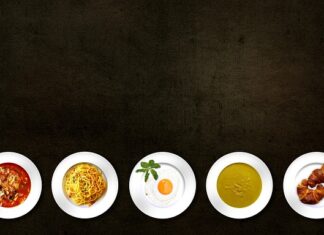 Czym doprawić zupę dyniową? Czym doprawić zupę dyniową?