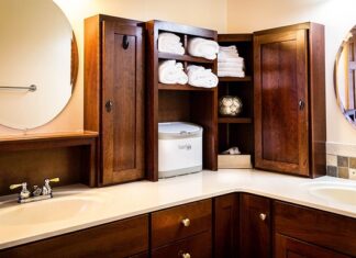 Jaka szafka pod umywalkę do małej łazienki?